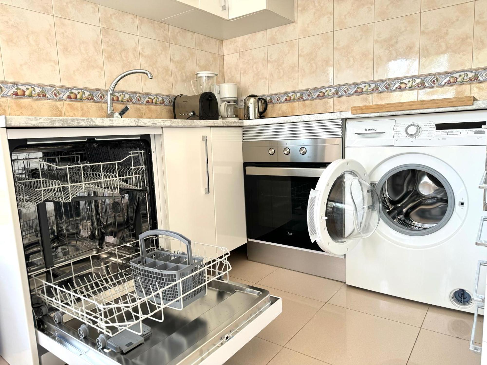 Appartement Benalroma A 50 Metros De La Playa!